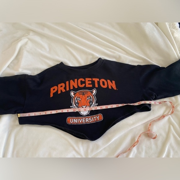 Princeton Tigers Sweatshirt Cropped Black and Orange size Small or Medium - Picture 6 of 8